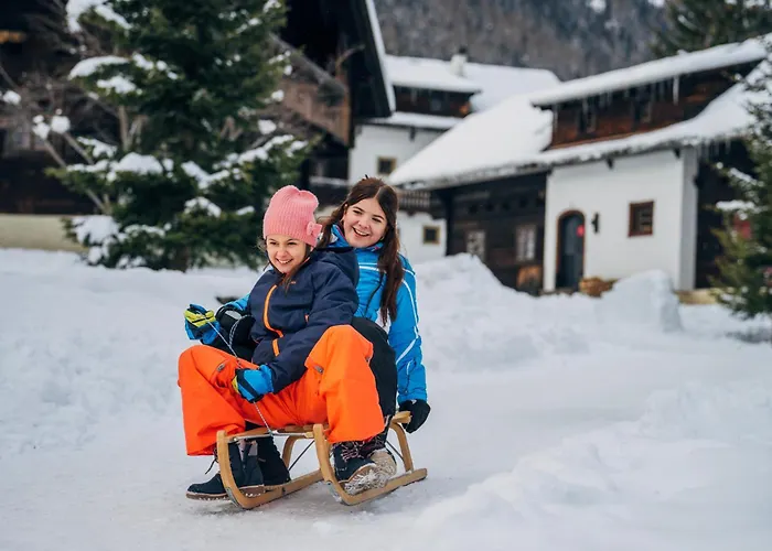 Slow Travel Kirchleitn Aparthotel 3*