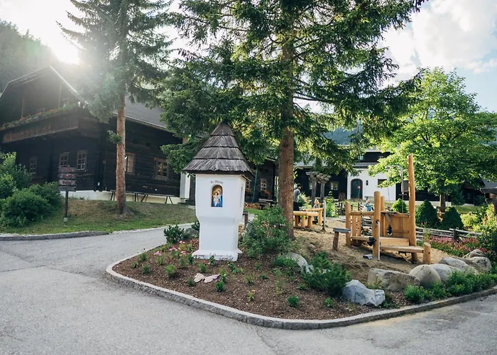 Aparthotel Slow Travel Kirchleitn 3*