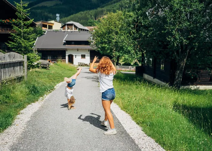 Slow Travel Kirchleitn Aparthotel Bad Kleinkirchheim